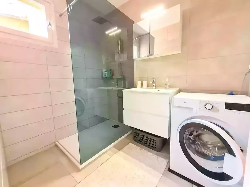 bc4f1b27-e38f-467e-bafc-3570a906441a