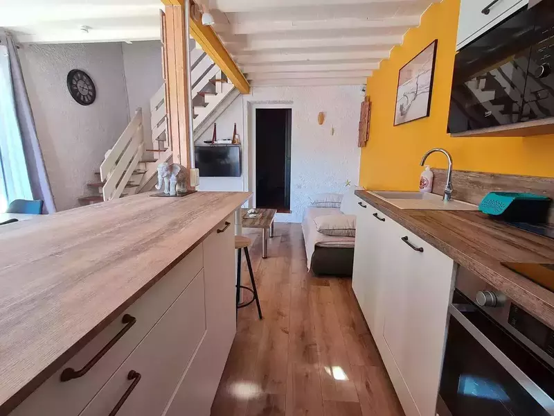 f9f457d2-803c-4e85-af4c-2a3c76fb6ea7