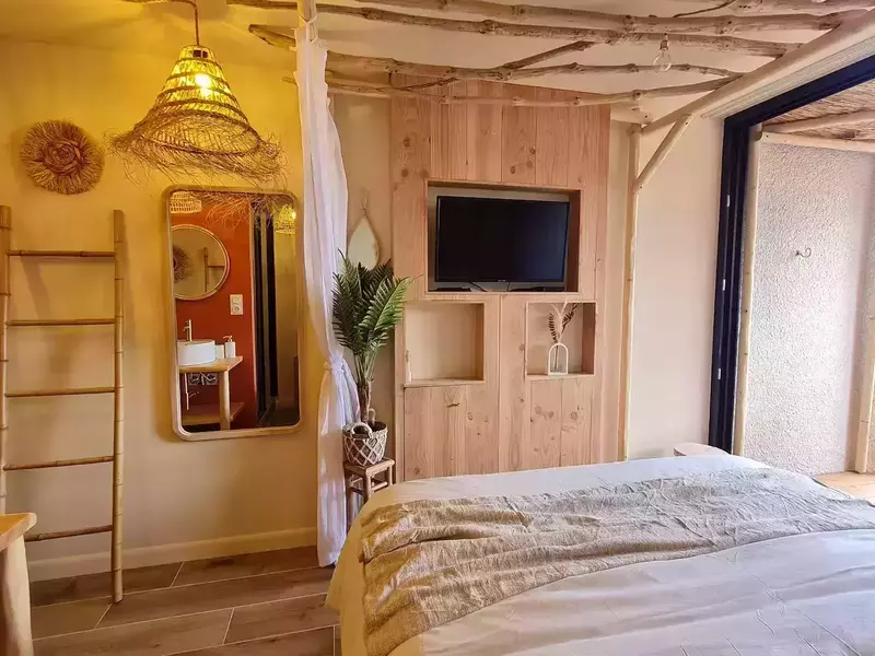 23562ba9-28e1-4779-af59-72e064e58749