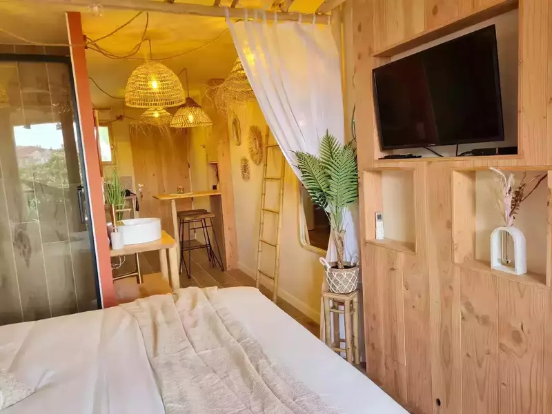 3877891c-ae0e-4cd4-a630-fdbf81f48f41