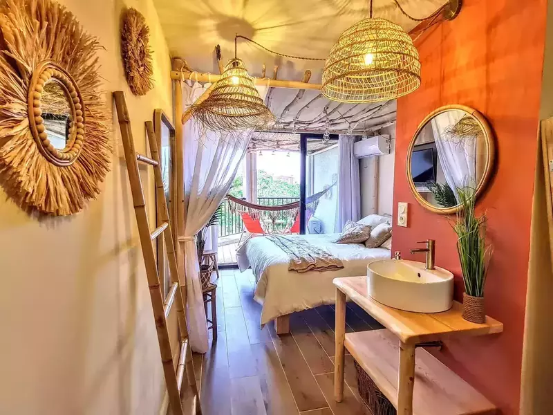 1758cdf1-0a26-4741-8ca4-c192fe5cb325