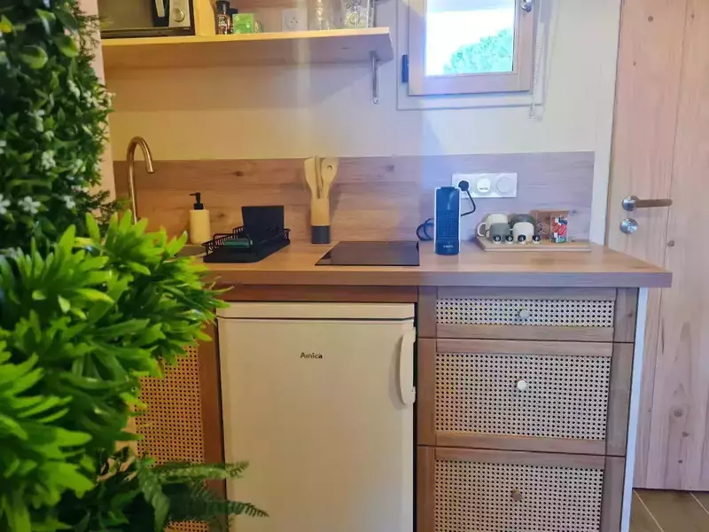 ebac3612-199e-4224-bb91-8e9618011b94