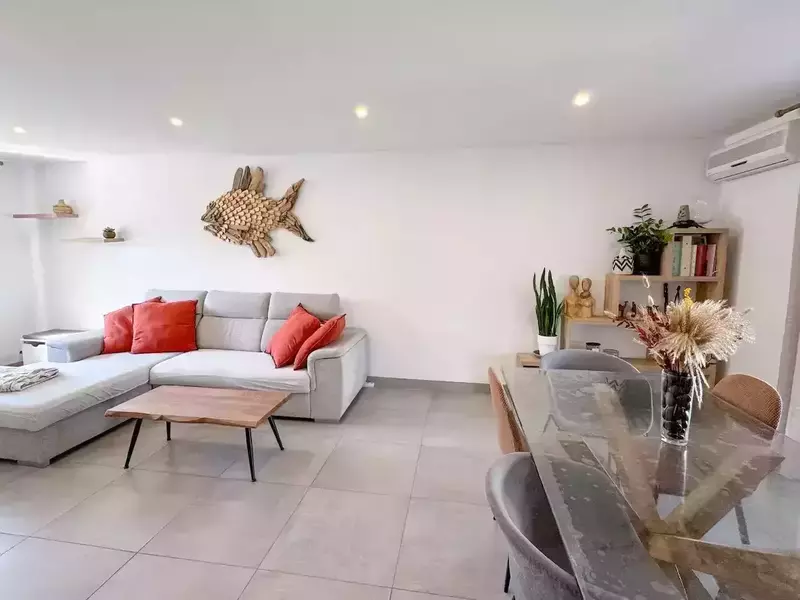 f82b4277-a723-4f63-8029-c955ed14db9b