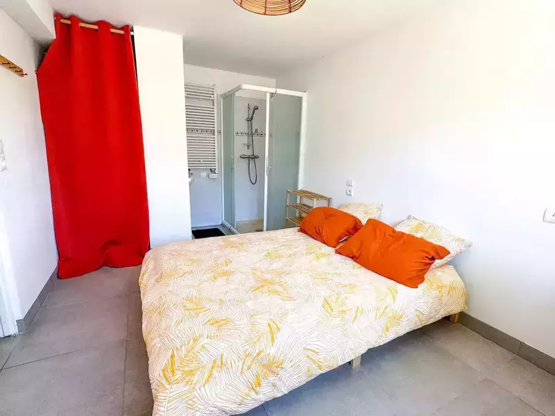 2a5bd689-ded0-4b8e-bd2a-fd8e509633c8