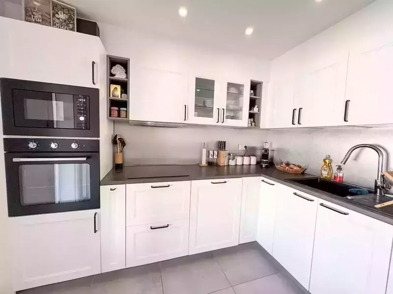 762094b0-daff-4049-b3e4-89225dd0208e