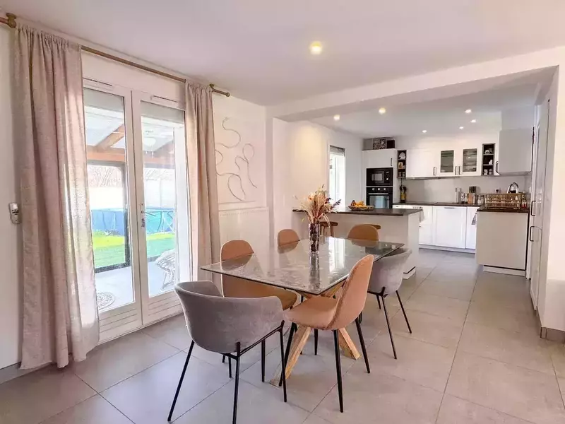 a1b2941e-477e-48a9-894a-78f4512fe096