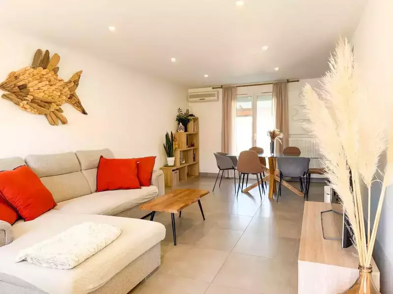 2b33638f-bdbc-4063-b49e-b6396a19b60a