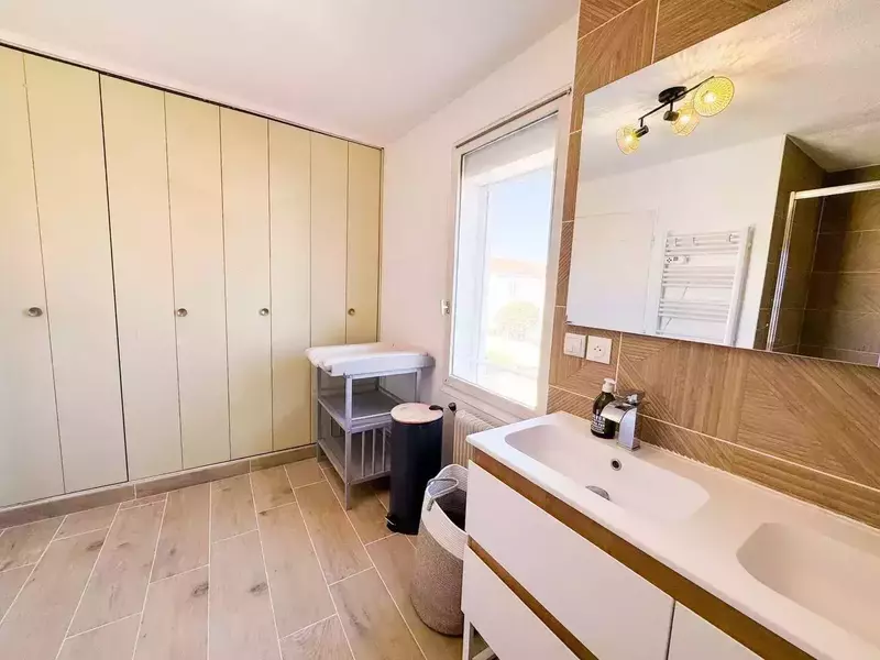 15f0aa17-f5e0-4969-84fe-1ca67594291d