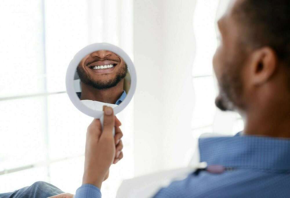 Le blanchiment des dents "au fauteuil"