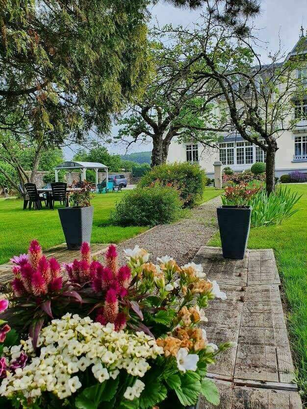 0-1820221109-1240507-ecr4p