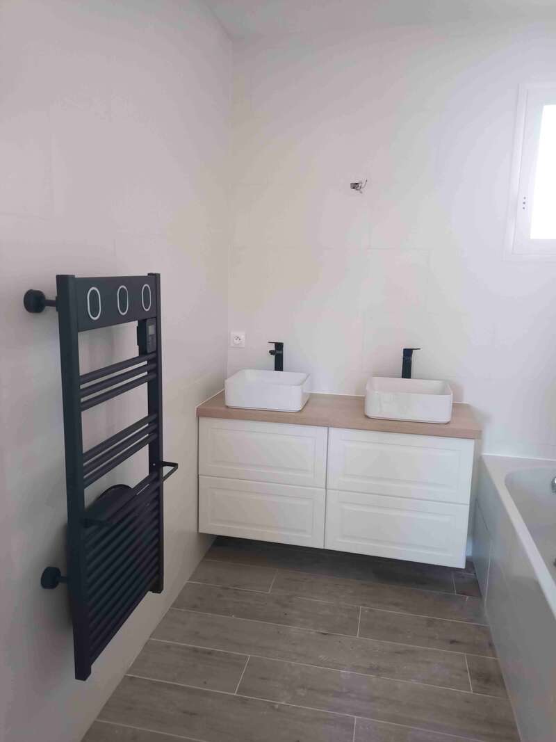 2021-05-2020251217-2166144-zia9z