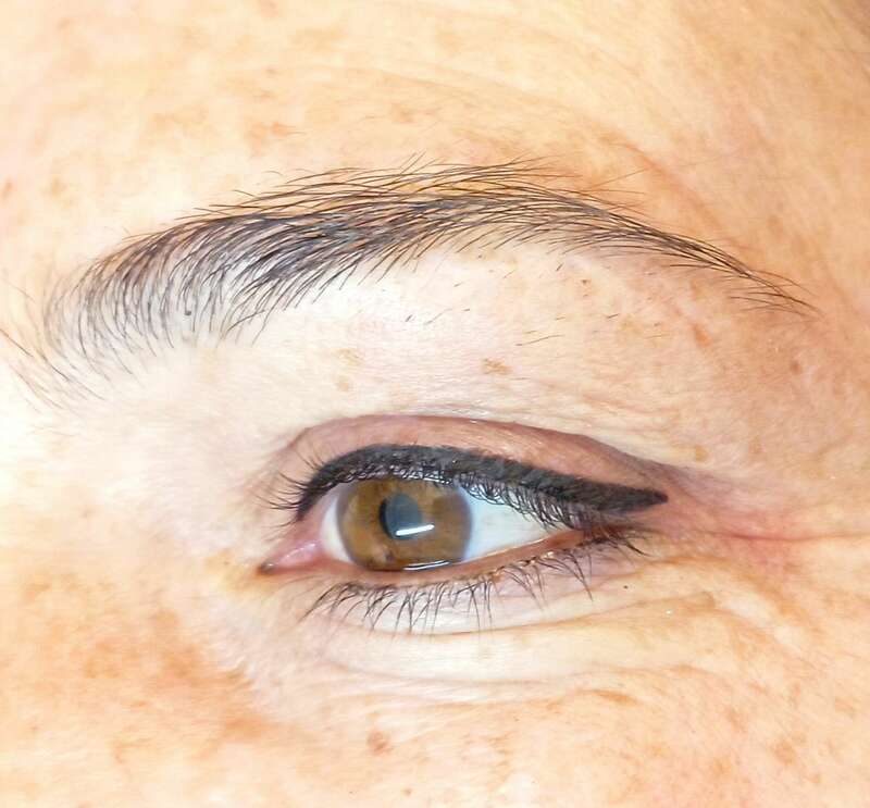 eye_liner_320240412-316118-1sgfgc6