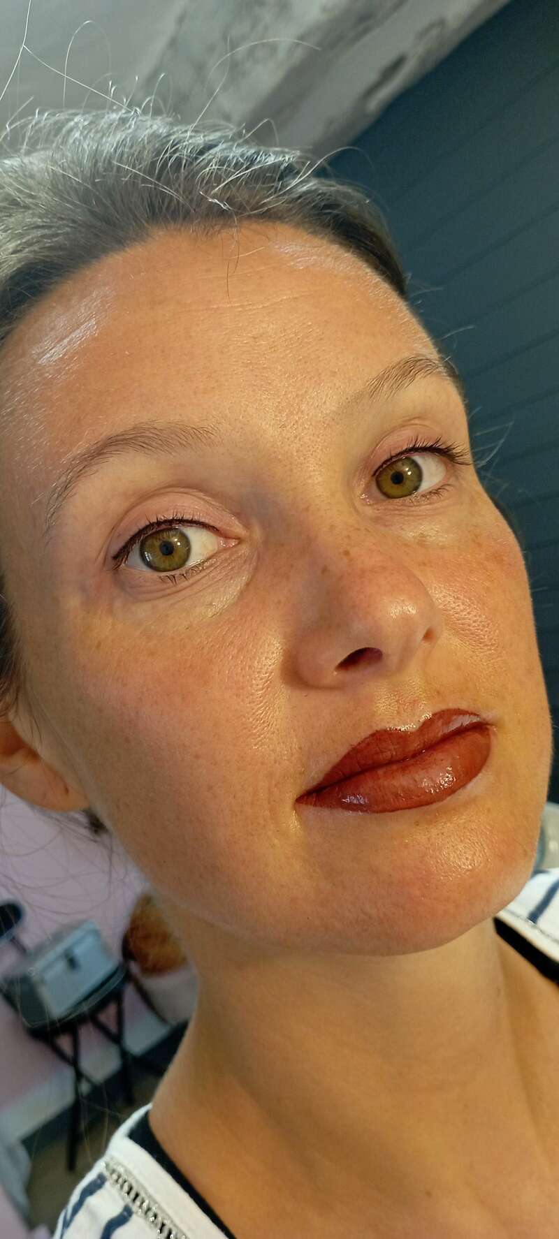 bouche_et_ras_de_cil20240412-316118-1gy8b1n