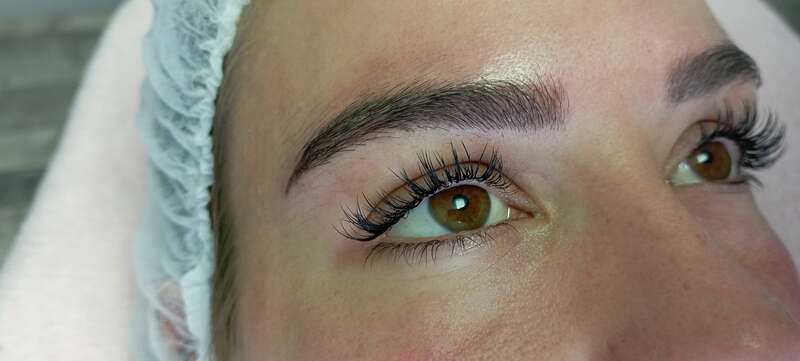 sourcils_poudres_-_extensions_de_cil_a_cil20240413-1113317-bbq07i