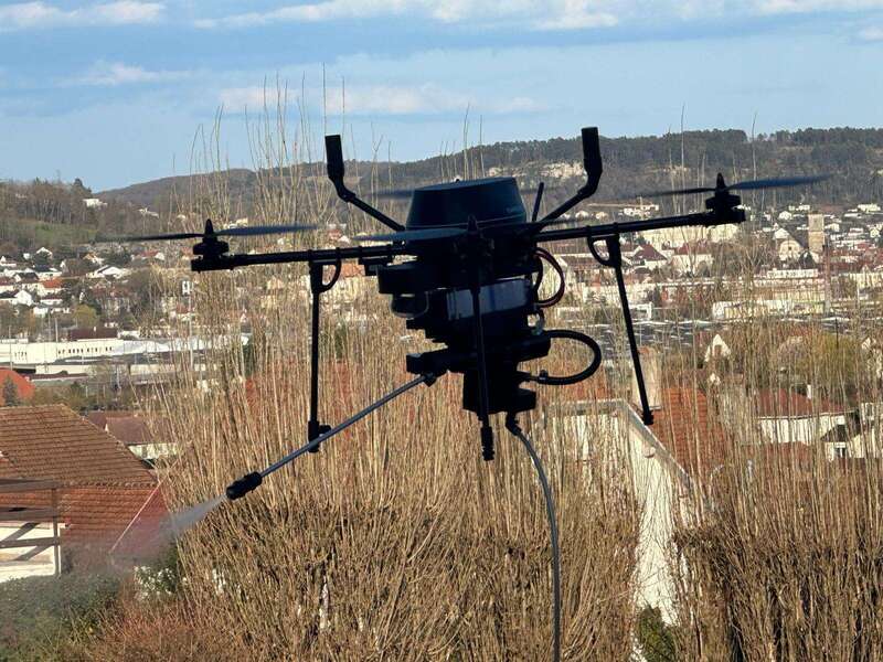 e90db7fe-695f-4081-b911-0b023e454edb