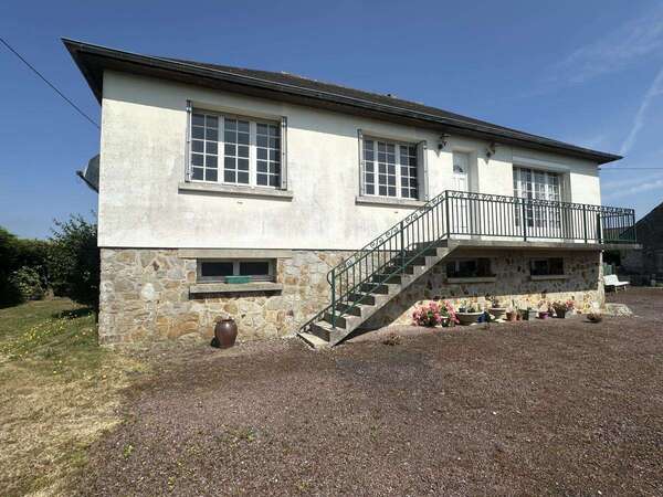 Pavillon individuel sur sous-sol - TURQUEVILLE