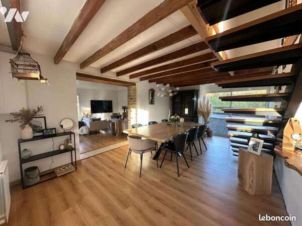 Maison en pierre rénovée VINDEFONTAINE – PICAUVILLE (50250)