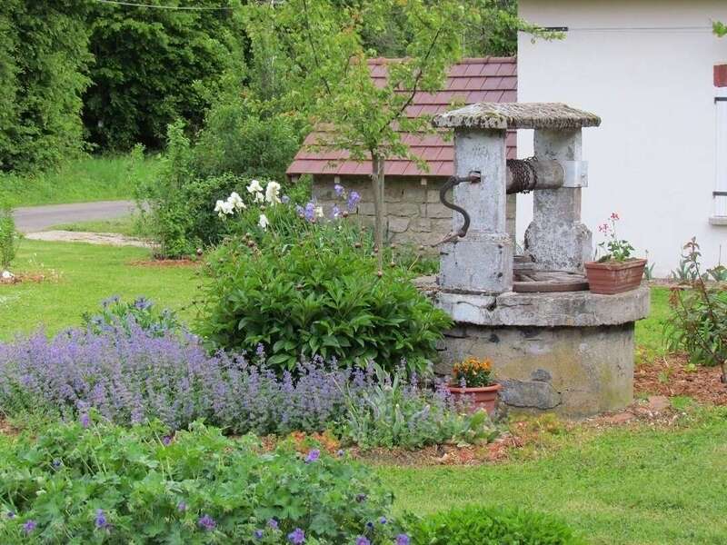 1020220725-40572-17d8m8u