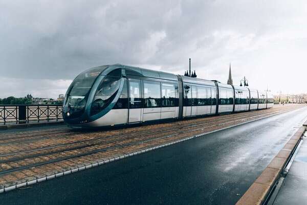 Budget transport pour les jeunes en baisse à Paris