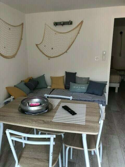 waikiki_1520230530-3557227-1wtwqlk