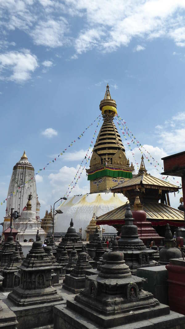 "Découvertes dans les rues de Katmandou"