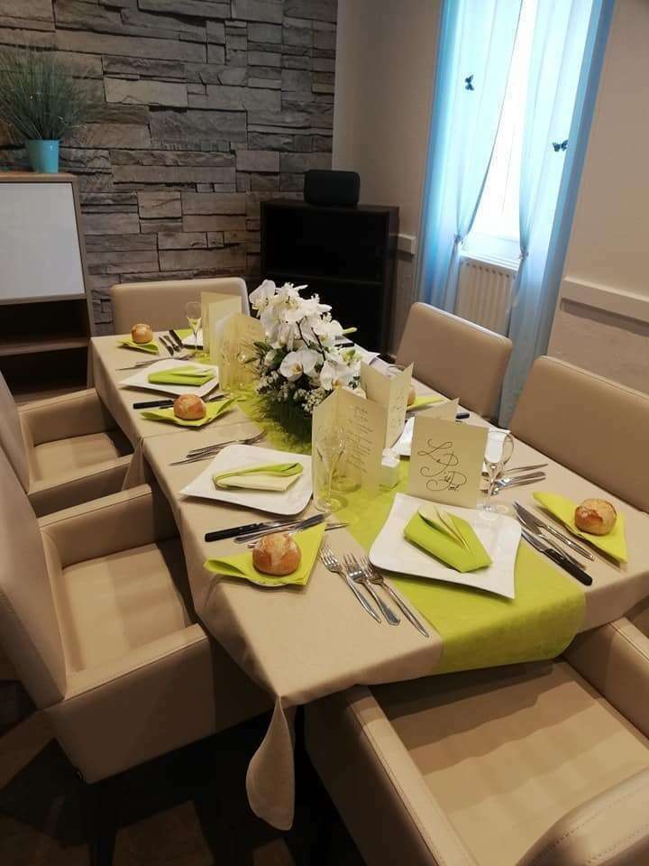 107838124_184083813104127_6644931480401101378_n20210327-2326212-g574km