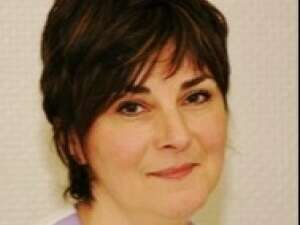 Josiane , Assistante dentaire qualifiée 