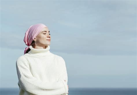 Comment la sophrologie peut accompagner un parcours de soins en oncologie