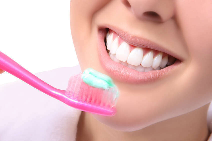 BROSSAGE DES DENTS