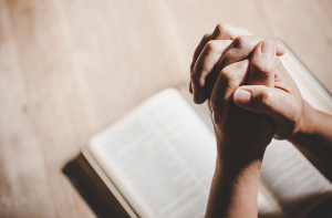 Piére du Jeudi — Pardon dans les relations