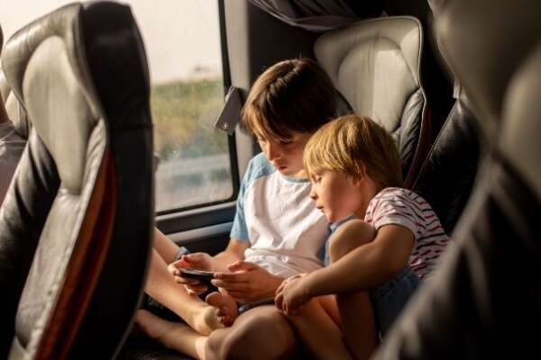 Transport en commun des enfants pendant la période estivale : quels aménagements ?