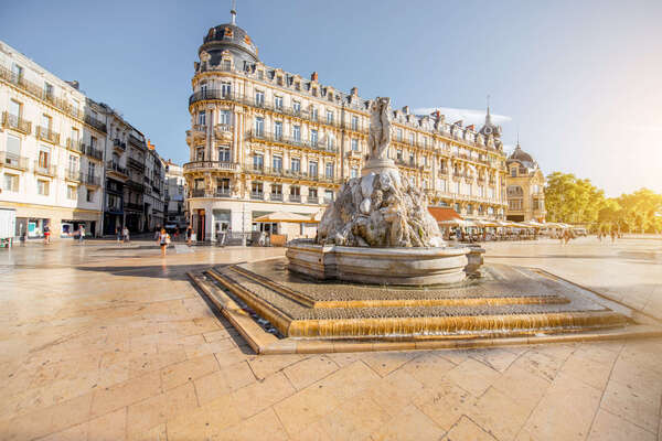 La place de la Comédie et la fontaine des Trois Grâces à Montpellier