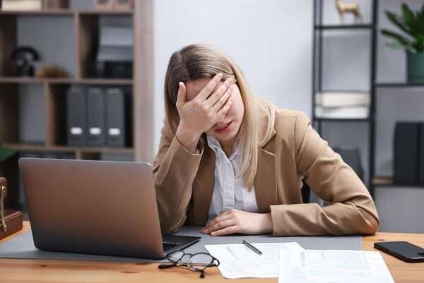Burn-out, absentéisme et risques psychosociaux : et si le véritable enjeu était organisationnel ?