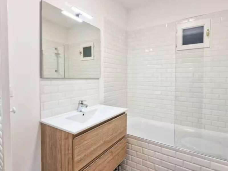 c30ca6d9-dca5-44e1-b8c8-1a4d617d3fa3