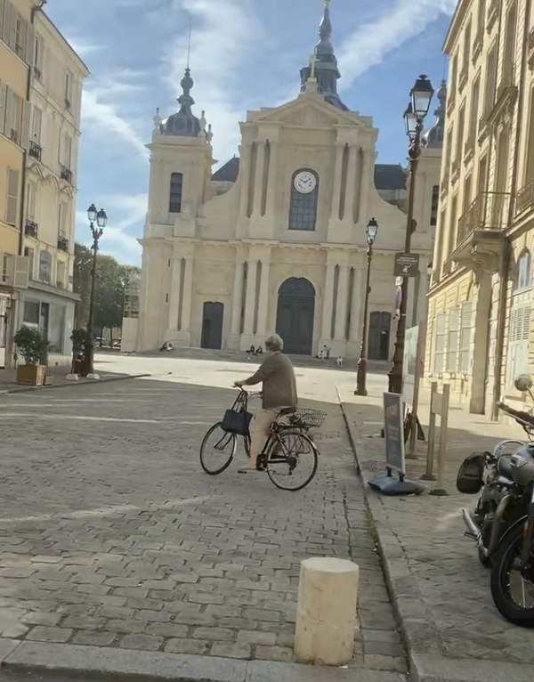 Découverte du quartier Saint-Louis à Versailles : Un voyage au cœur de l'histoire