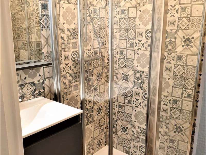 0220201016-1772133-1bb8bx3