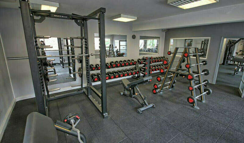 0420220811-1633683-1wfltsy