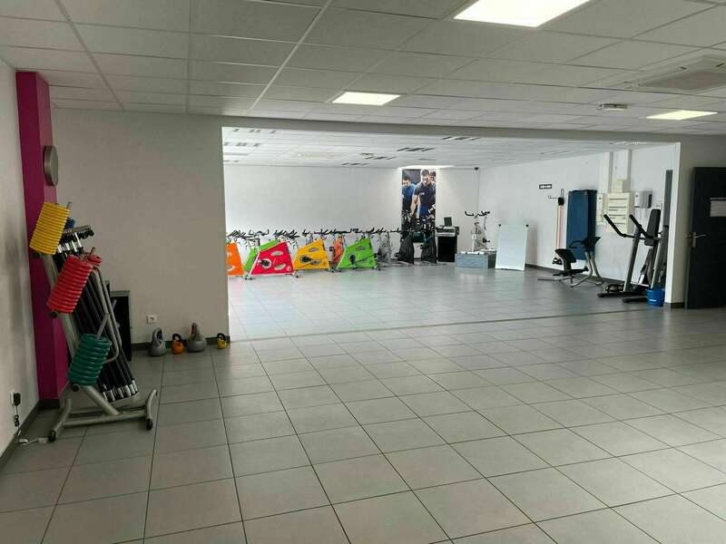 1e238ba5-b182-4da0-ba8f-24f96ffd87a1