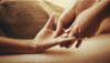 Massage cachemirien des mains : gestes doux et enveloppants