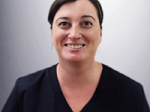 Marina, assistante dentaire du cabinet des Drs Laparra & Wannenmacher