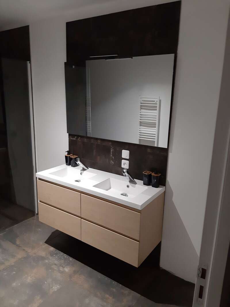 3053720250727-1852731-fxh6yu