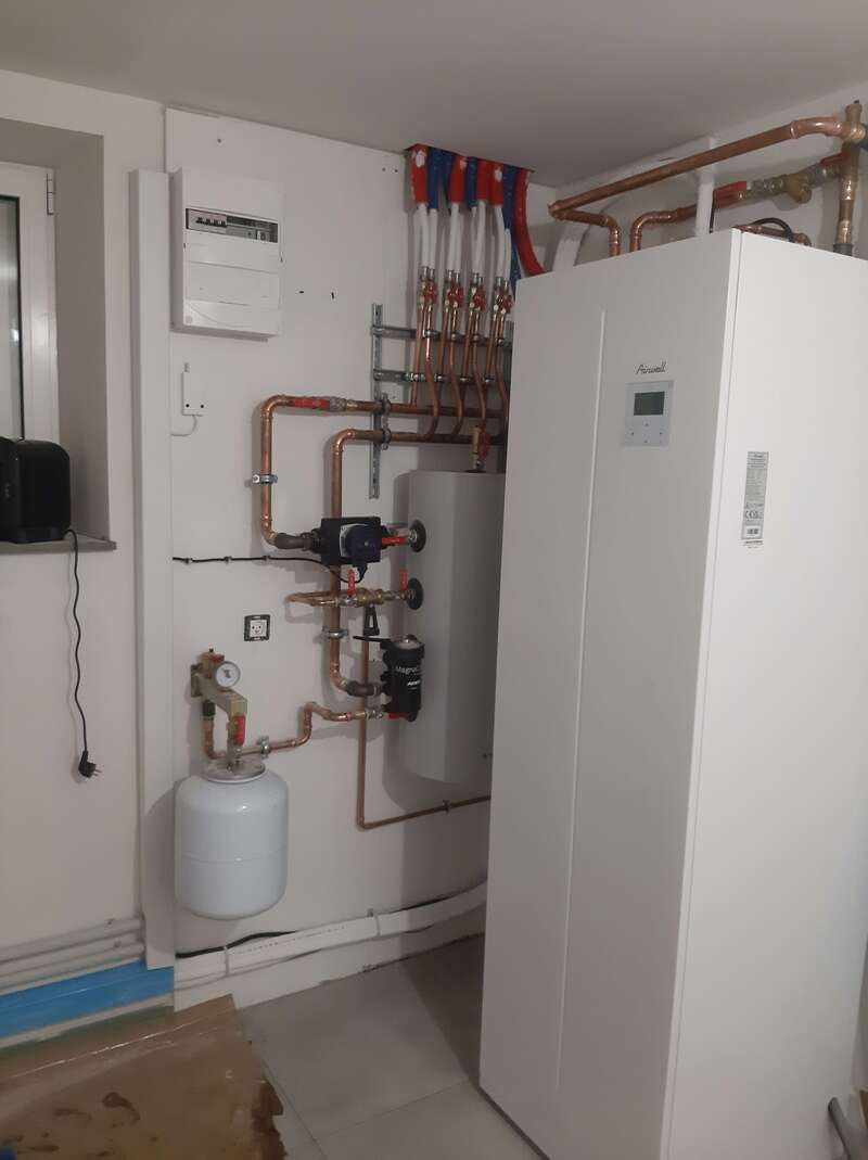 5437520250727-1831577-wy6ood