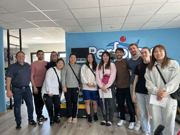 Le centre Performe accueille des joueuses de l'équipe japonaise de Rugby à 7 des PHOENIX de Tokyo 