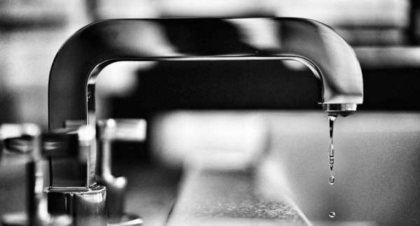 Canalisations qui sentent mauvais : que faire ?