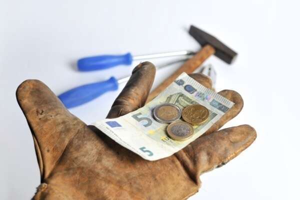 Tableau des cotisations sociales dues par les artisans- Année 2025