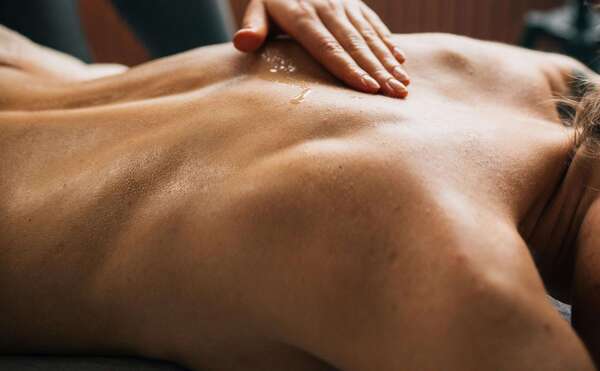 Comment se préparer à un massage tantrique : conseils pratiques 
