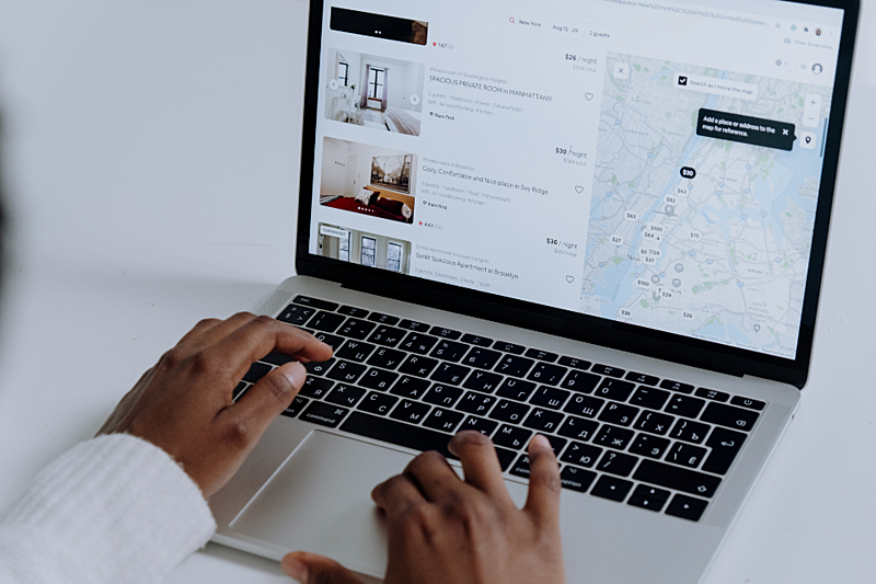 ordinateur - J'DORS Conciergerie, service de conciergerie à Avignon 