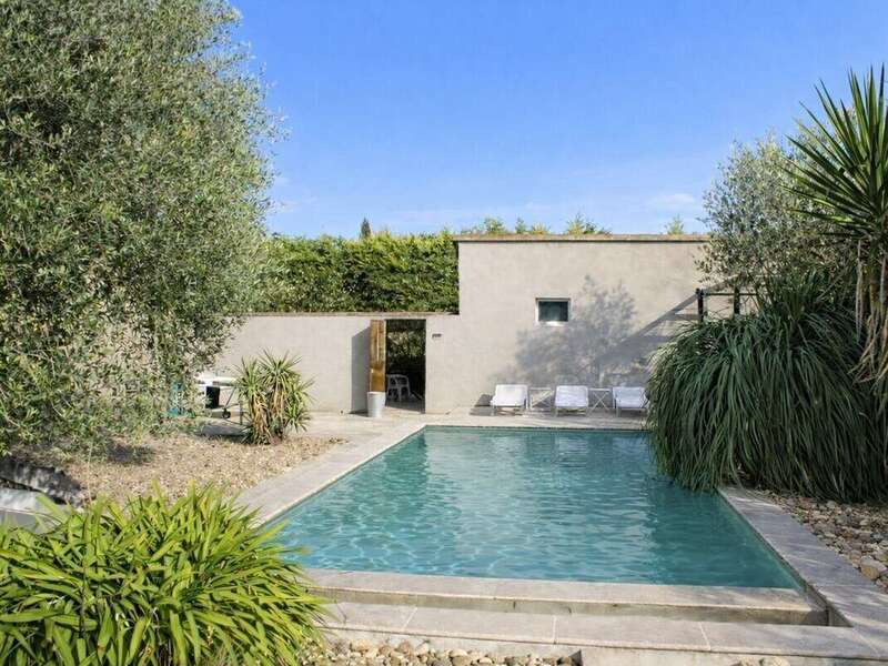 4f403d6a-97f4-492e-b48e-09734f99e0b1