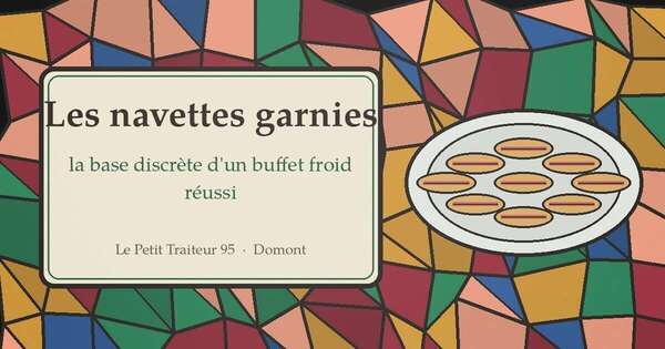 Navettes garnies au thon et au saumon sur un buffet froid