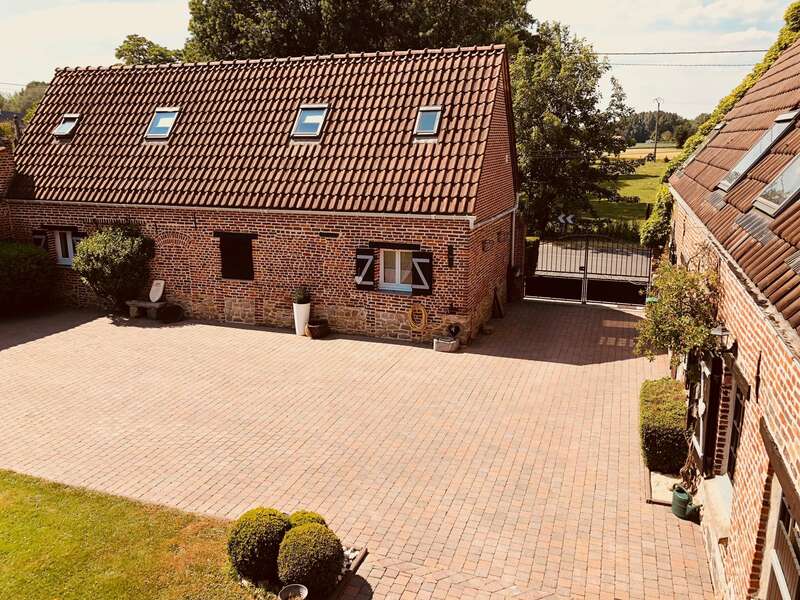 le_clos_du_carme_cour_interieur